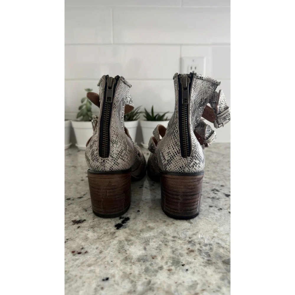 Freebird by Steven Felicity‎ Leather Snakeskin Studded Block Heel Shoes Size 8